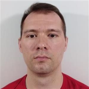 Максим Андреев