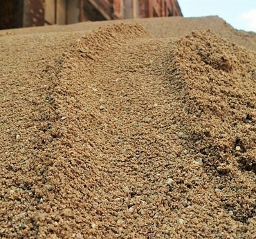 Транспортировка песка