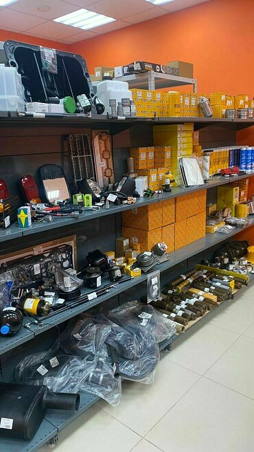 Продажа запчастей для экскаваторов, экскаваторов-погрузчиков и тракторов