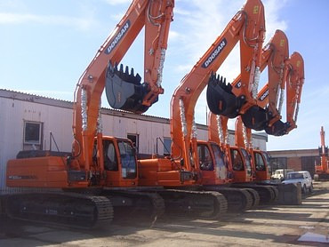 Гусеничный экскаватор Doosan DX300LCA