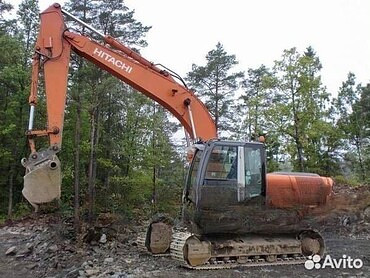 Hitachi EX 200