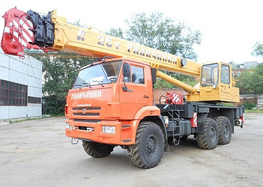 Галичанин КАМАЗ 6х6  КС-55713-5В Г/П 25 т, стрела 28 метров
