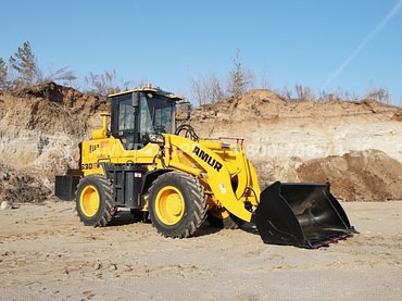 AMUR DK630M