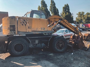 Запчасти для экскаваторов строительных