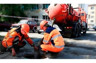 Услуги по откачке септиков и сливных ям