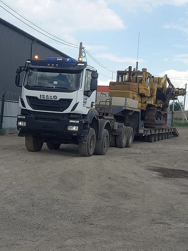 Iveco trakker AD 520 8x4