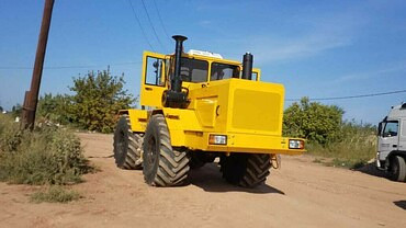 КИРОВЕЦ К-700