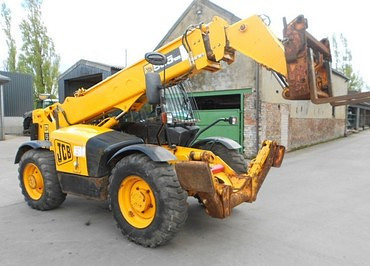 JCB 535