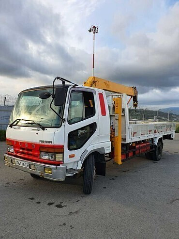 Доставка стройматериалов- кирпича, блоков, ЖБИ