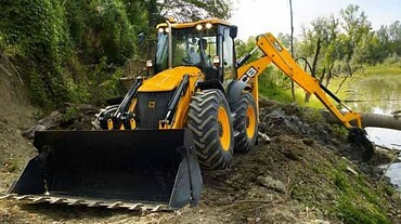 TEREX, JCB
