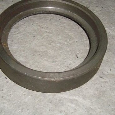 Корпус сальника 25.029 для автогрейдеров