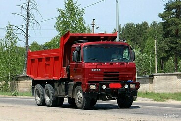 Tatra 815