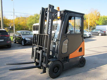Doosan D 15S-5