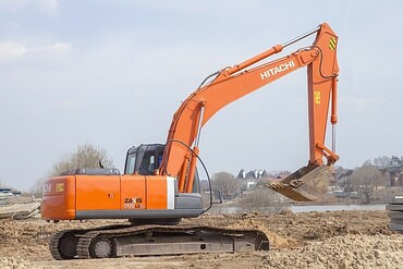 Hitachi ZX200 5G