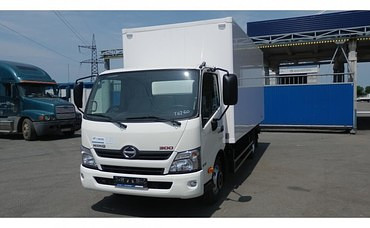 HINO 300 фургон