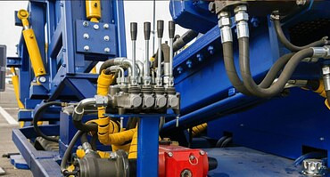 Ремонт дорожно-строительной, грузоподъемной и коммунальной спецтехники. Выезд к заказчику