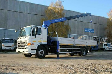 Hino 500