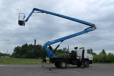 Обрезка деревьев