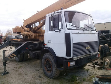 МАЗ Ивановец КС 3577-4