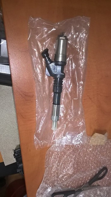 PC400-7, форсунка топливная для экскаваторов строительных