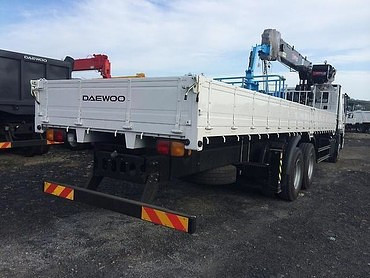 Daewoo  Novus 