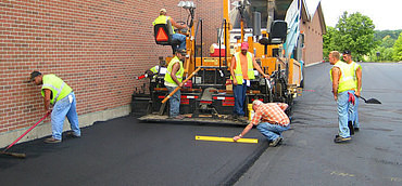 Услуги по асфальтированию