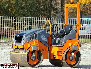 HAMM HD 12VV, SAKAI SW502-1.