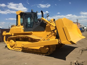 Komatsu D65