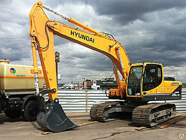 Hyundai R220LC9S