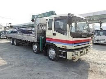 Isuzu Giga