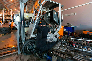 Ремонт вилочных погрузчиков, штабелеров и рохлей. Есть выездные бригады