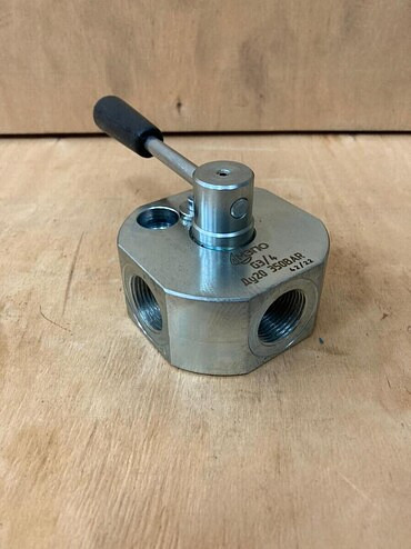 Продажа запчастей для спецтехники