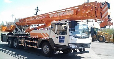 Подрезка деревьев, вырубка сухостоя и аварийных деревьев