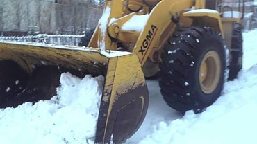 Уборка территории от снега