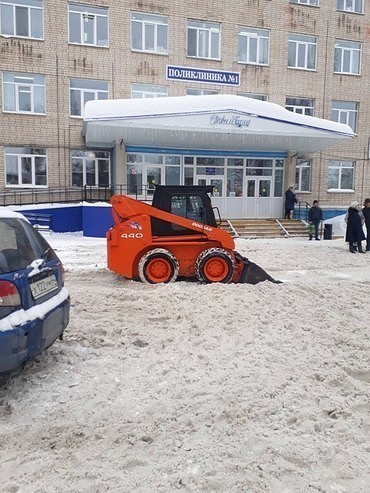 Уборка и вывоз снега