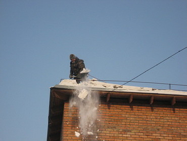 Очистка кровли