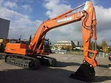 DOOSAN 225WV