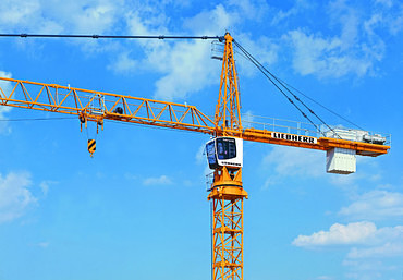 Liebherr 132 ЕС-Н8