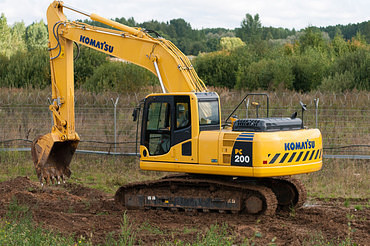 Komatsu 200