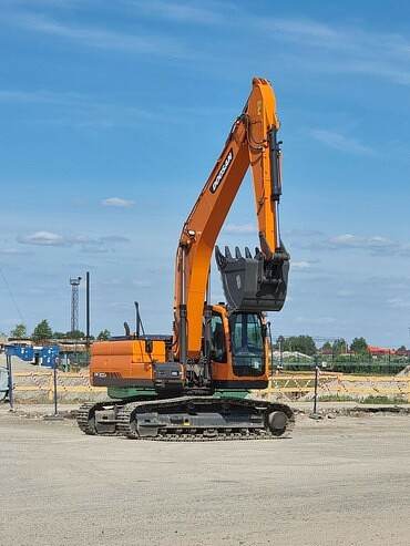 Doosan 200