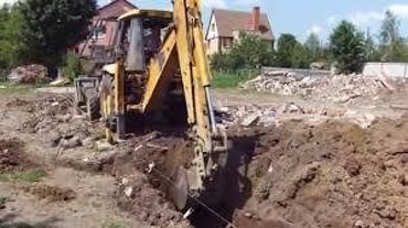 Рытье траншей и котлованов