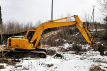 KOMATSU PC200