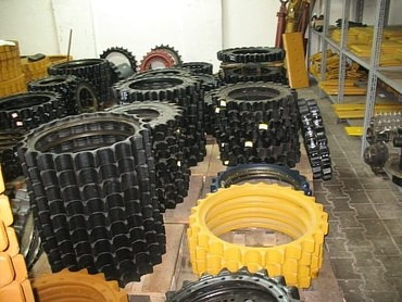 Запчасти для бульдозеров Komatsu, Caterpillar, Shantui и других