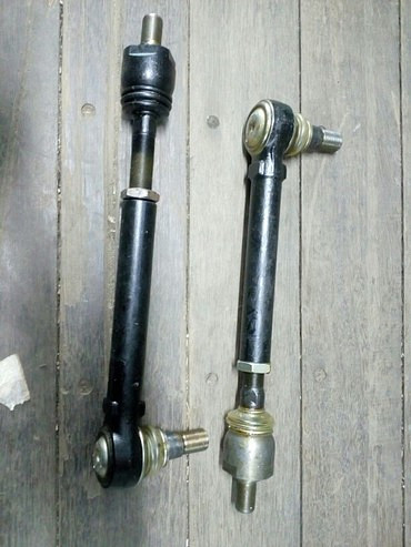 Запчасти для экскаваторов-погрузчиков Komatsu, JCB, Volvo и других