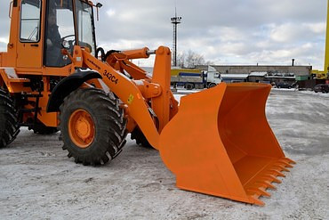 Другое для погрузчиков фронтальных Komatsu, JCB, Volvo и других