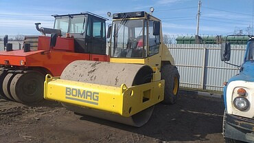 BOMAG 213