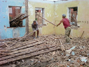 Демонтаж строений