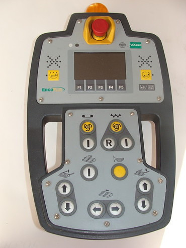 ПУЛЬТЫ для асфальтоукладчиков