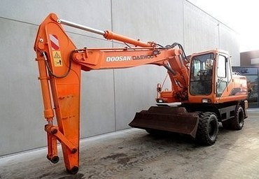 Doosan 210