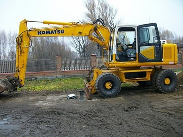 Komatsu PW130-6